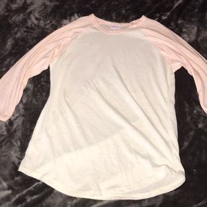 LuLaRoe Sz M baseball tee white/light pink